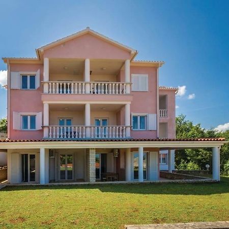 Vila Casia Dobrinj Luaran gambar