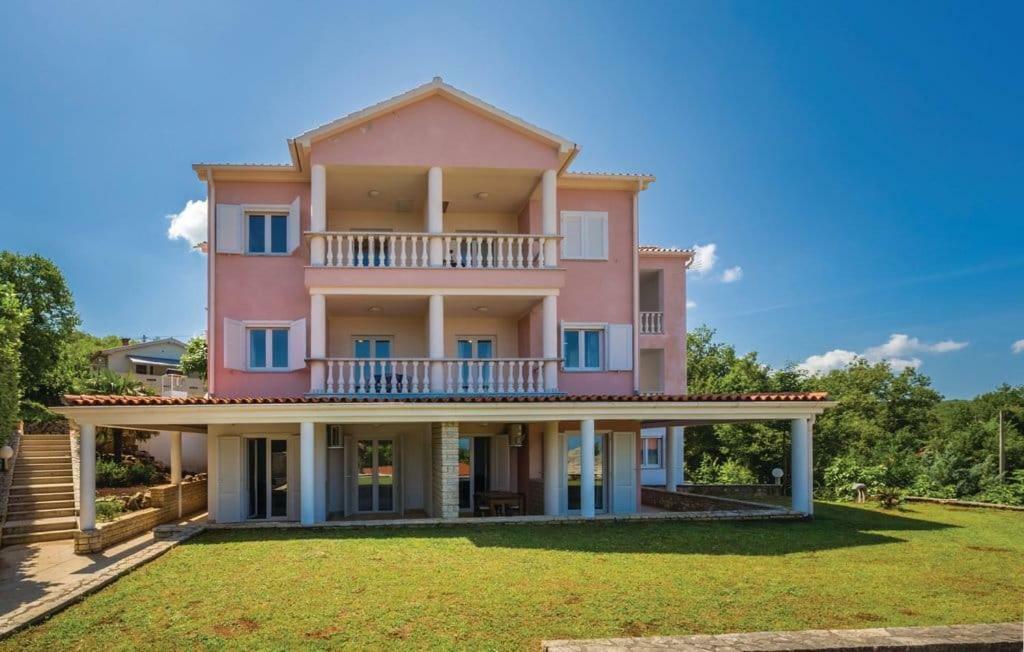 Vila Casia Dobrinj Luaran gambar