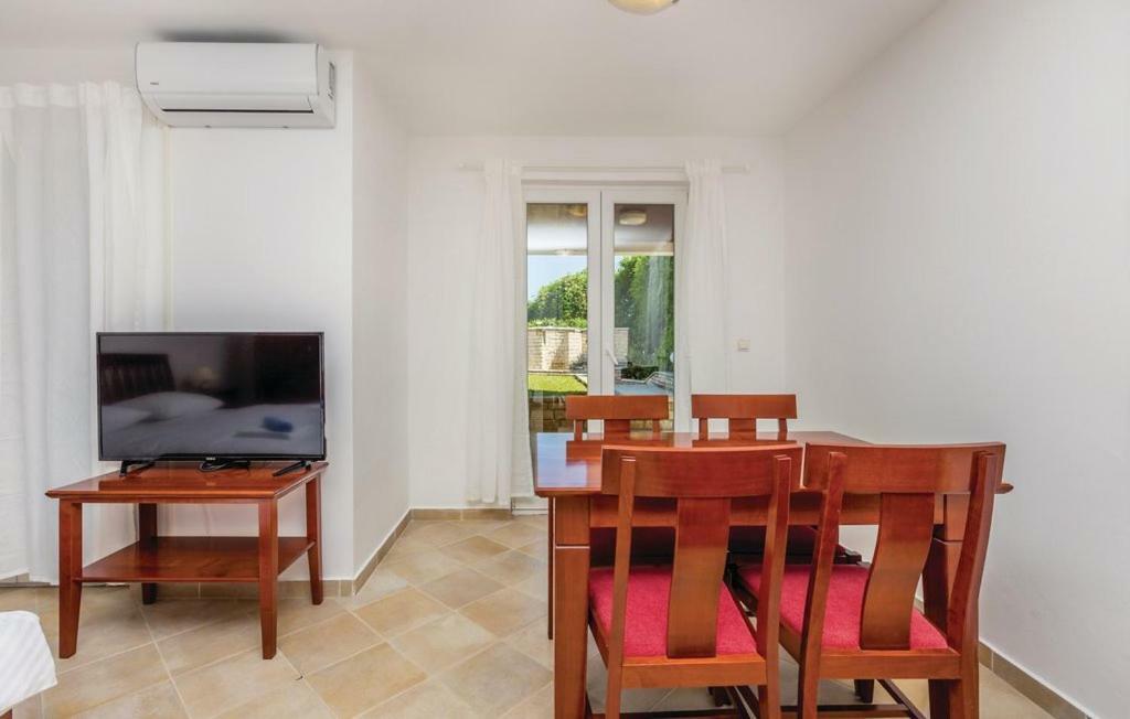 Vila Casia Dobrinj Luaran gambar