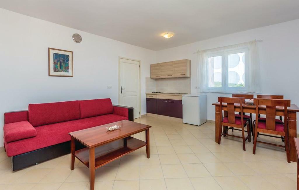 Vila Casia Dobrinj Luaran gambar